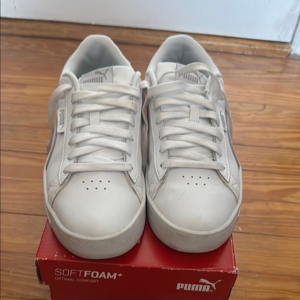Puma White Sneakers Classic Low-Top Design